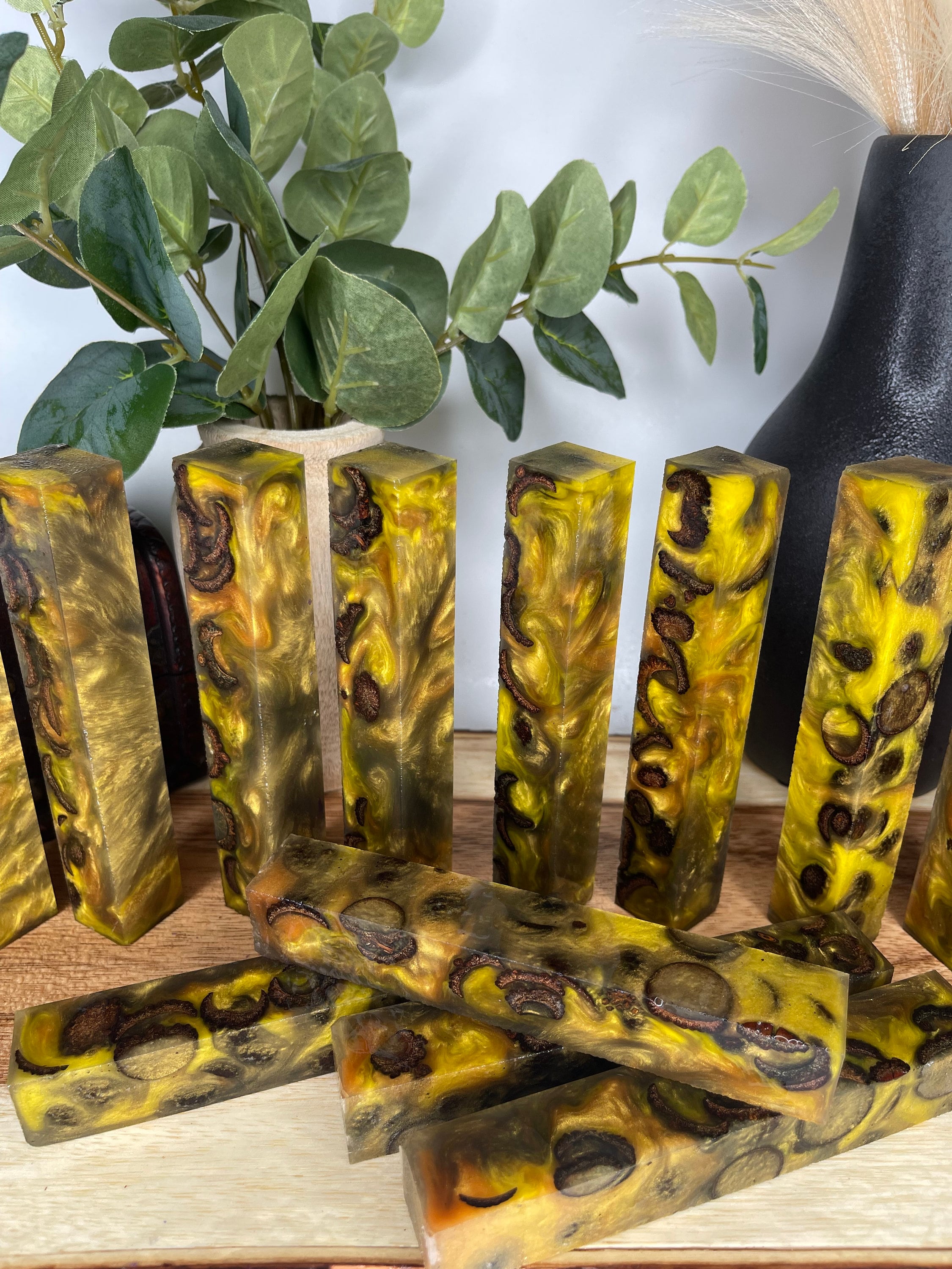 PBBrick-002: Golds and Golds Stabilized Acorn Caps Hybrid Pen Blank Alumilite Resin Casting - Jakob Janssen Studios