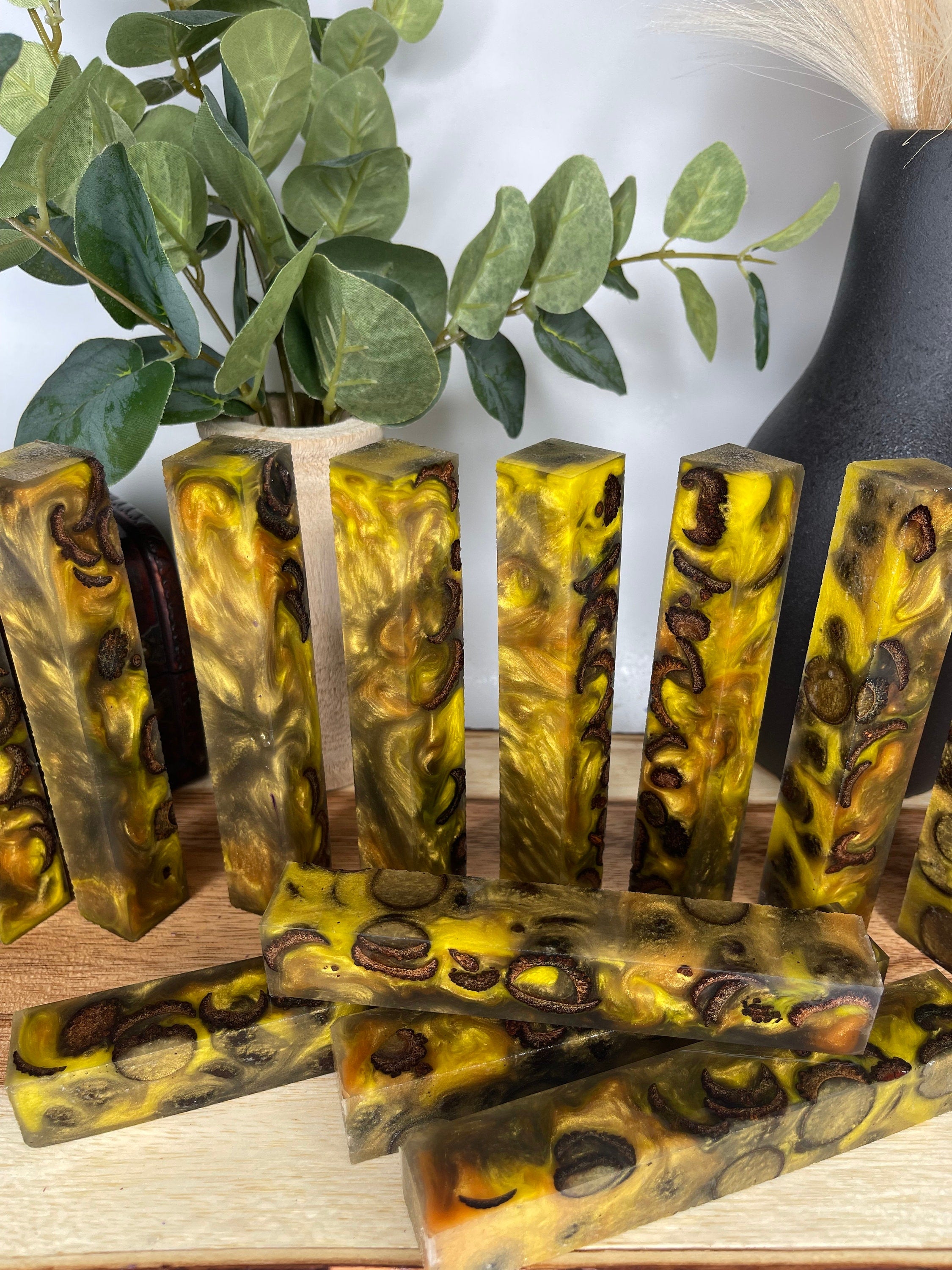 PBBrick-002: Golds and Golds Stabilized Acorn Caps Hybrid Pen Blank Alumilite Resin Casting - Jakob Janssen Studios